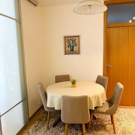 Apartment Old Town Nadja