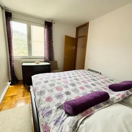 Old Town Nadja Apartment